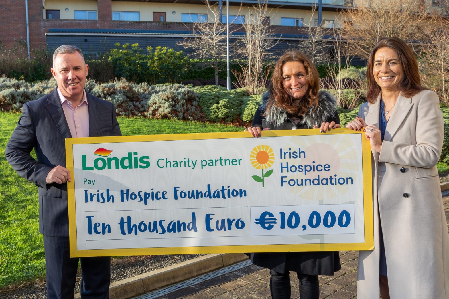 Pictured at the announcement of Londis new charity partnership with Irish Hospice Foundation for the next two years were Conor Hayes, Londis Sales Director with Paula OReilly, Irish Hospice Foundation Chief Executive Officer and Helen McVeigh, Irish Hospice Foundation Director of Fundraising