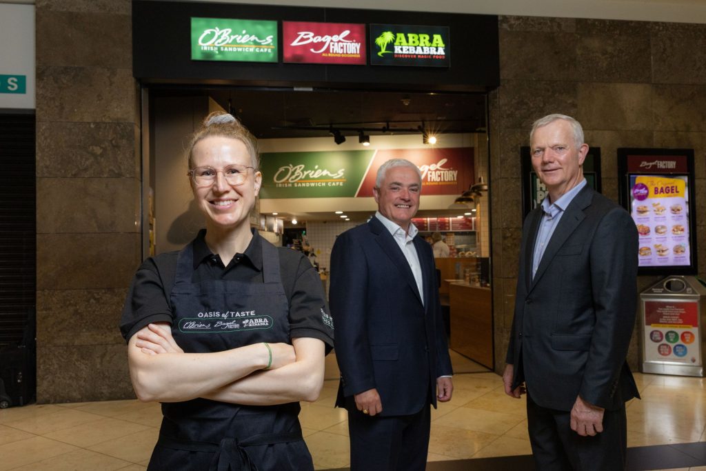 Ausrine Kuznecovaite, Michael Collins, BWG’s Chief Wholesale and Logistics Officer and John Moane, Group Chief Executive, BWG Group which has announced that it has completed the acquisition of the trading business for some of the country’s best‑known quick service restaurant brands, including O’Briens Cafe, Abrakebabra and Bagel Factory.